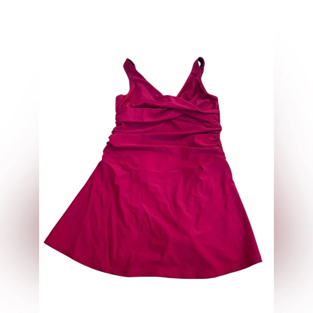 Hilor one piece swim dress dark‎ pink size 10 underwire